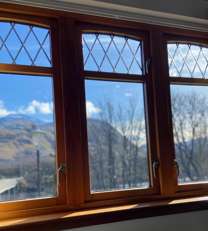 Victoria House Bed And Breakfast Fort William Exteriör bild