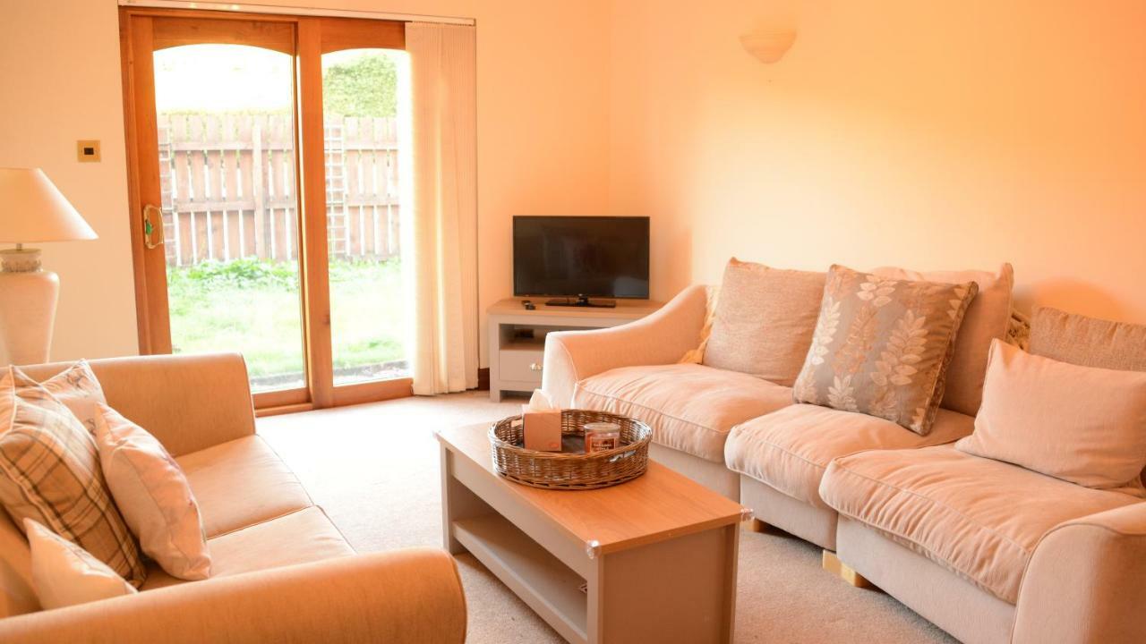 Victoria House Bed And Breakfast Fort William Exteriör bild